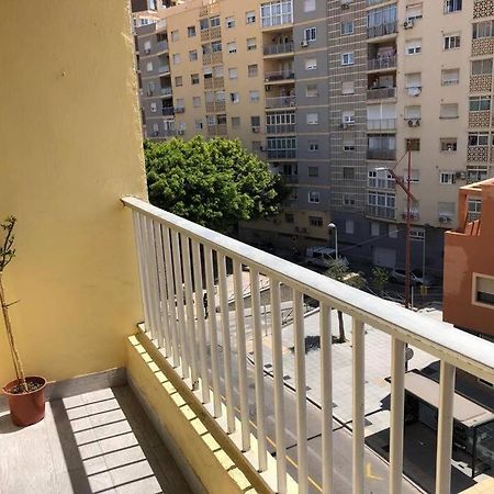 Apartamento Sol Y Luna Almería Kültér fotó