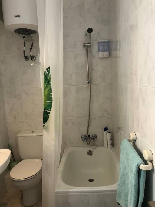 Apartamento Sol Y Luna Almería Kültér fotó